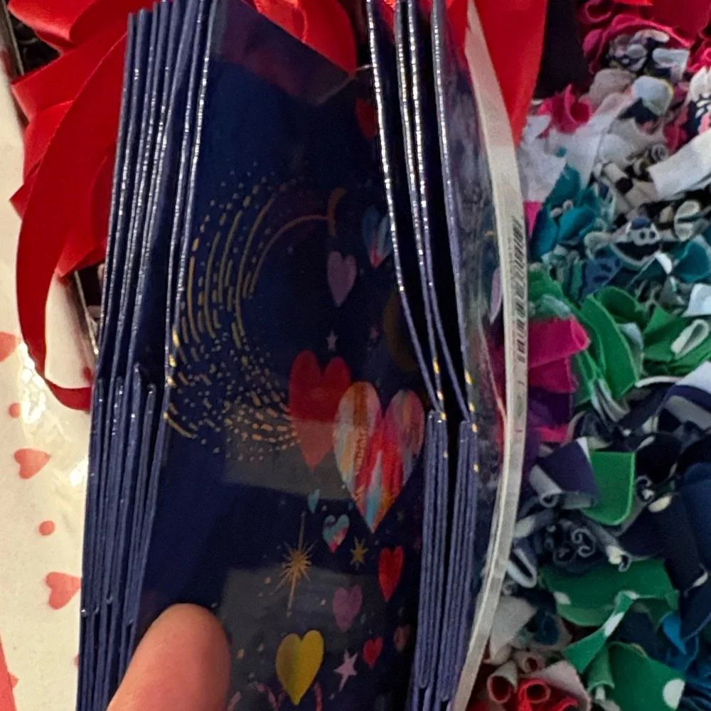 🆕Papyrus Heart Bags And Tissue Bundle